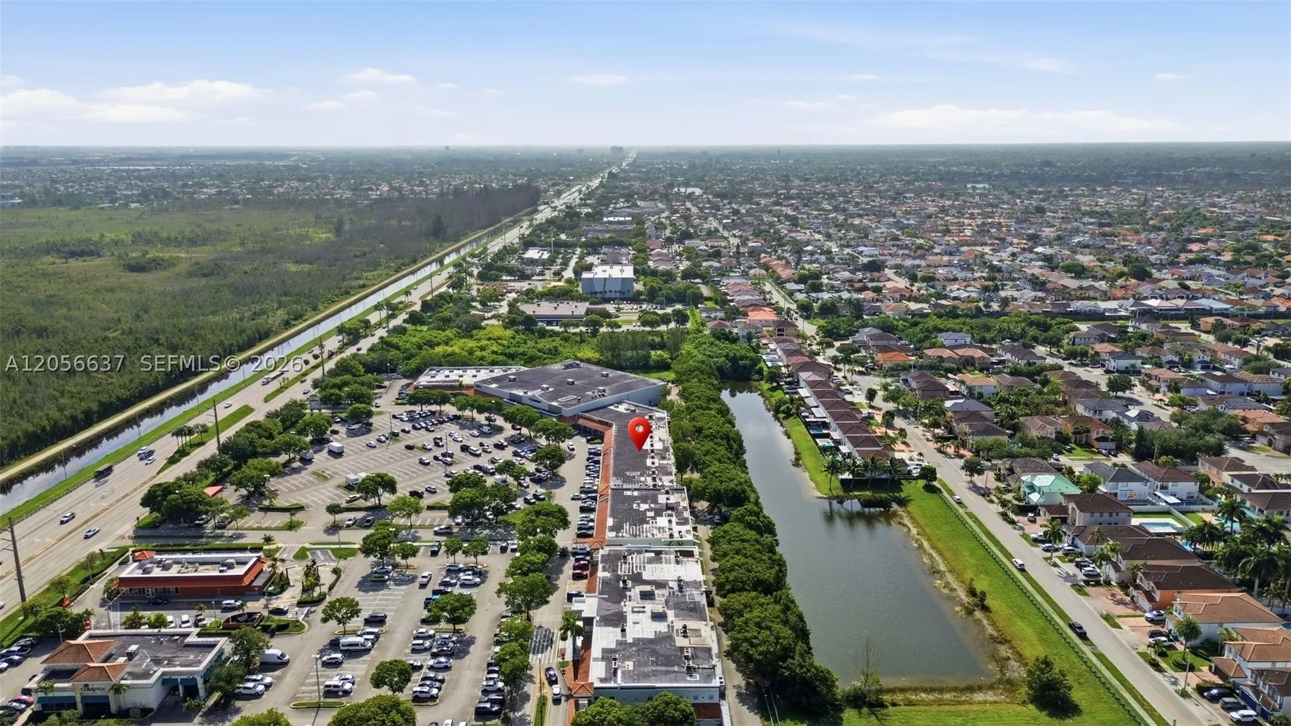 Smoke Shop for Sale in Tamiami