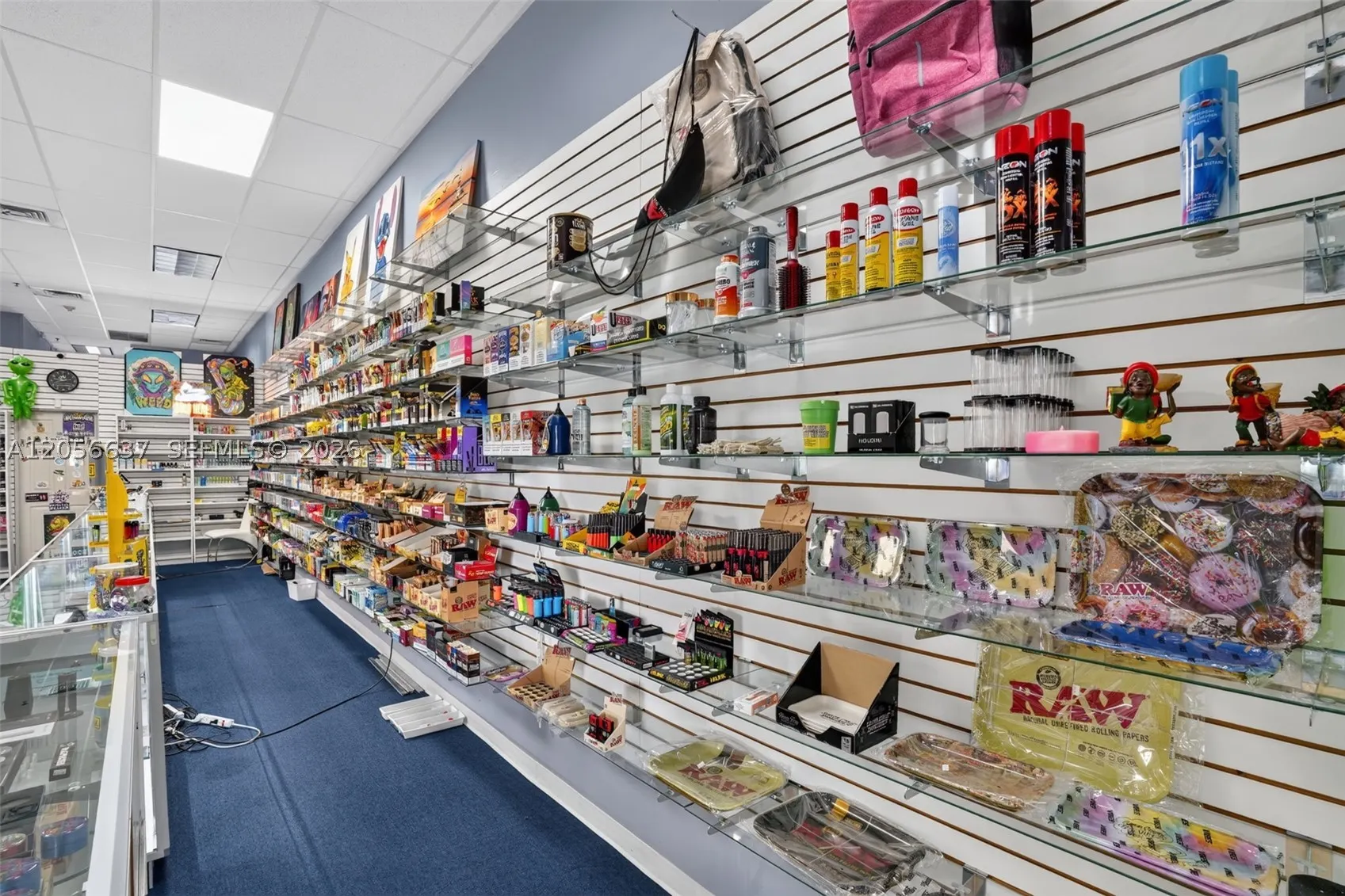 Smoke Shop for Sale in Tamiami