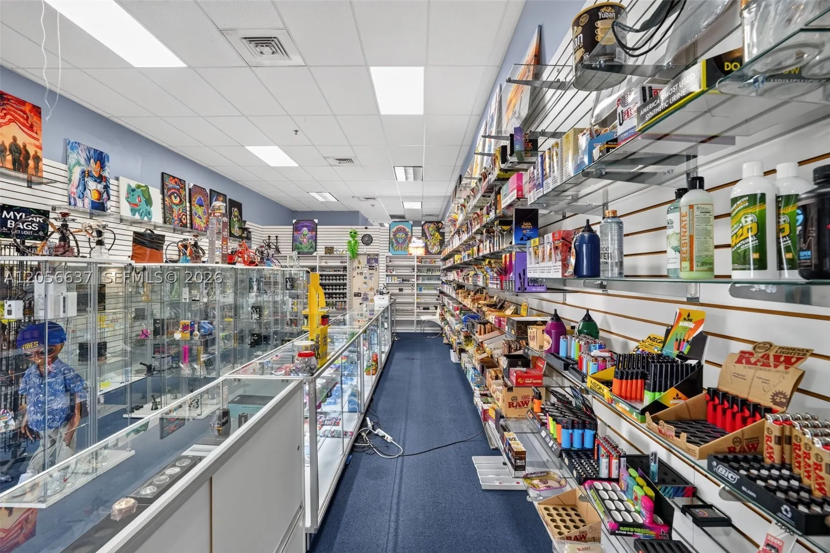 Smoke Shop for Sale in Tamiami