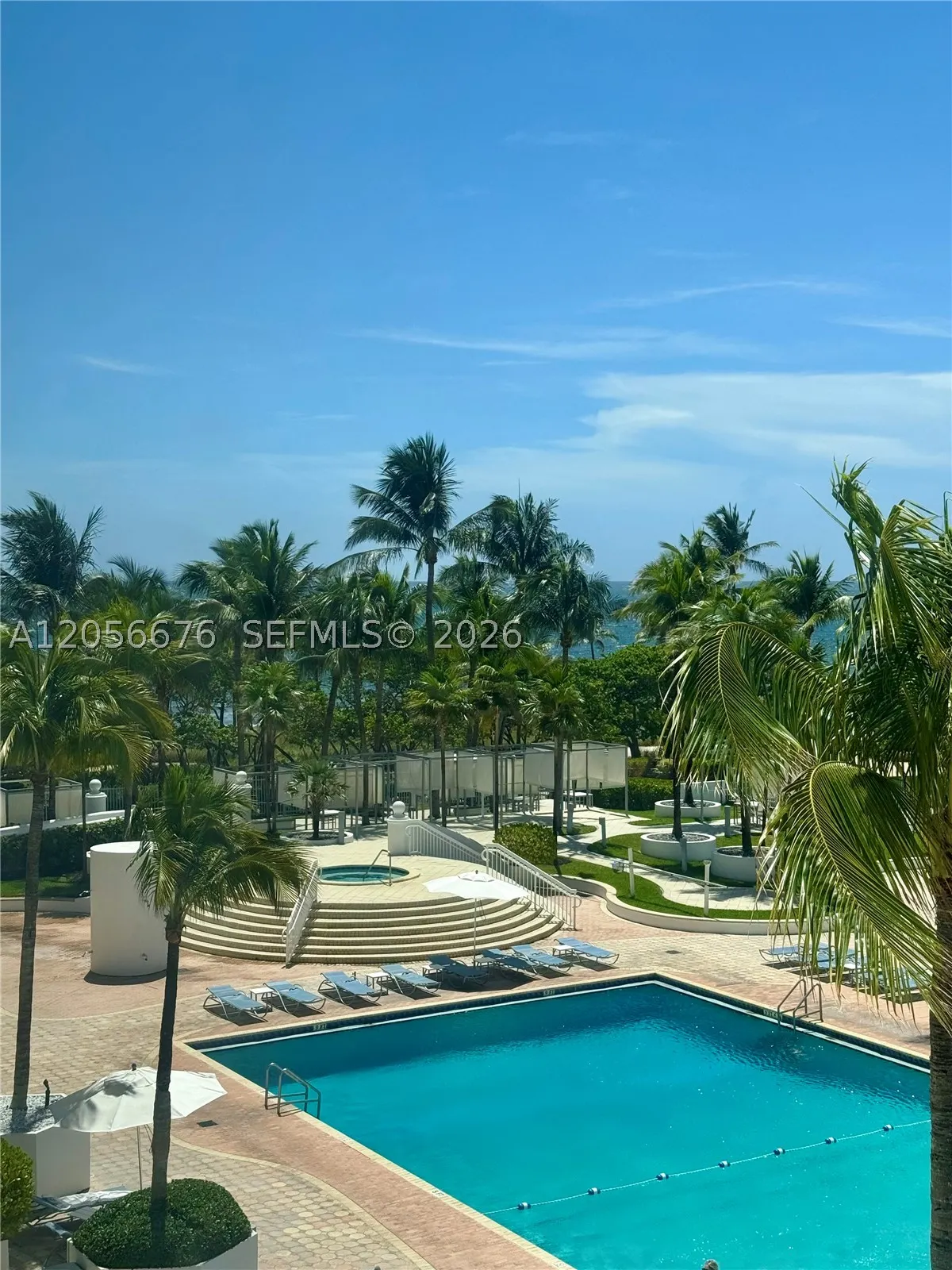 10275 Collins Ave #316