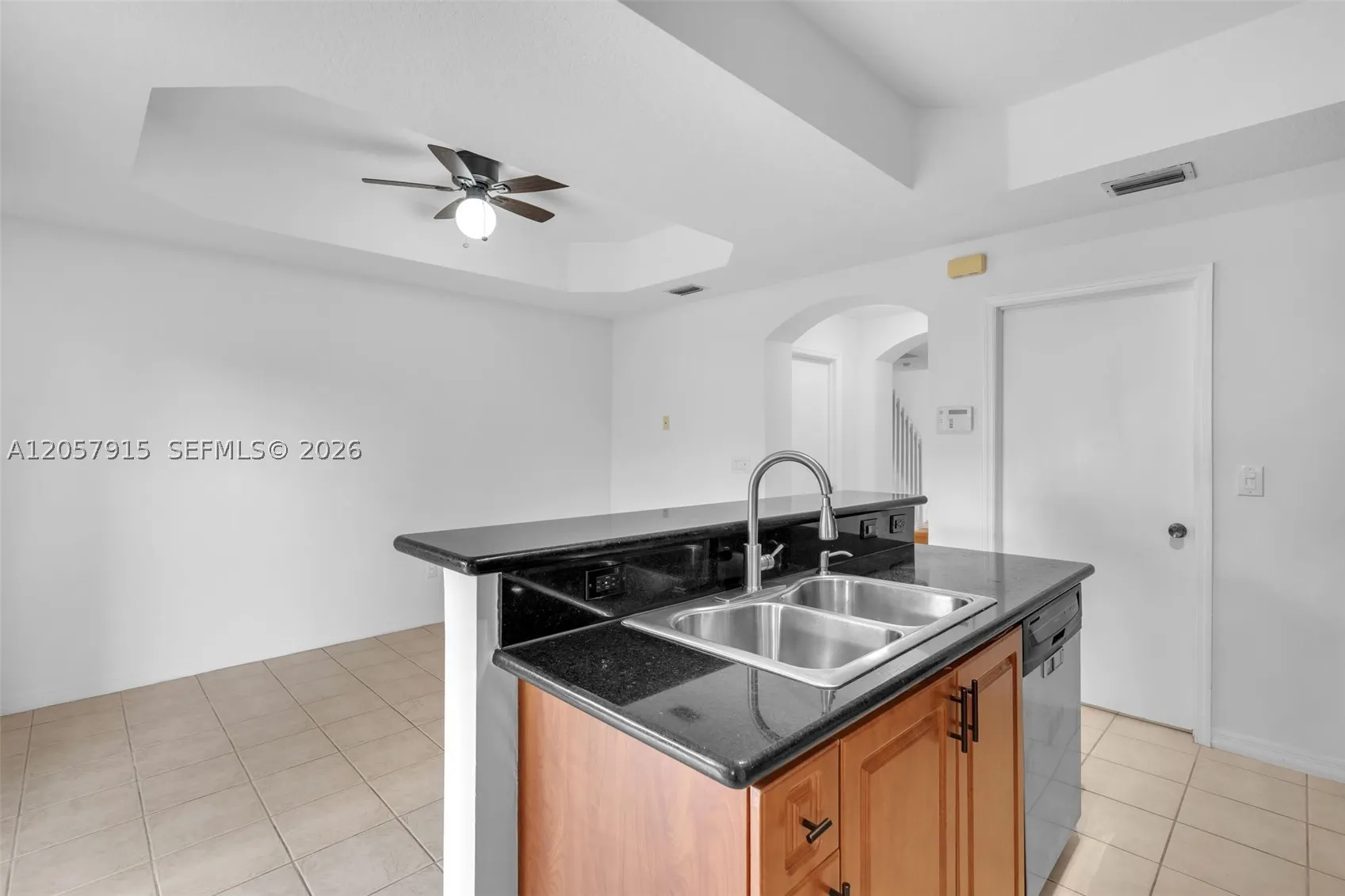 4956 Leeward Ln #3804