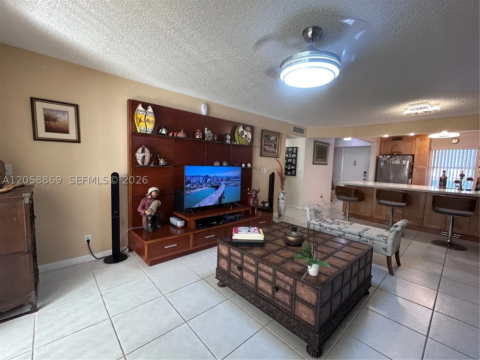 190 SE 5th Ave #104