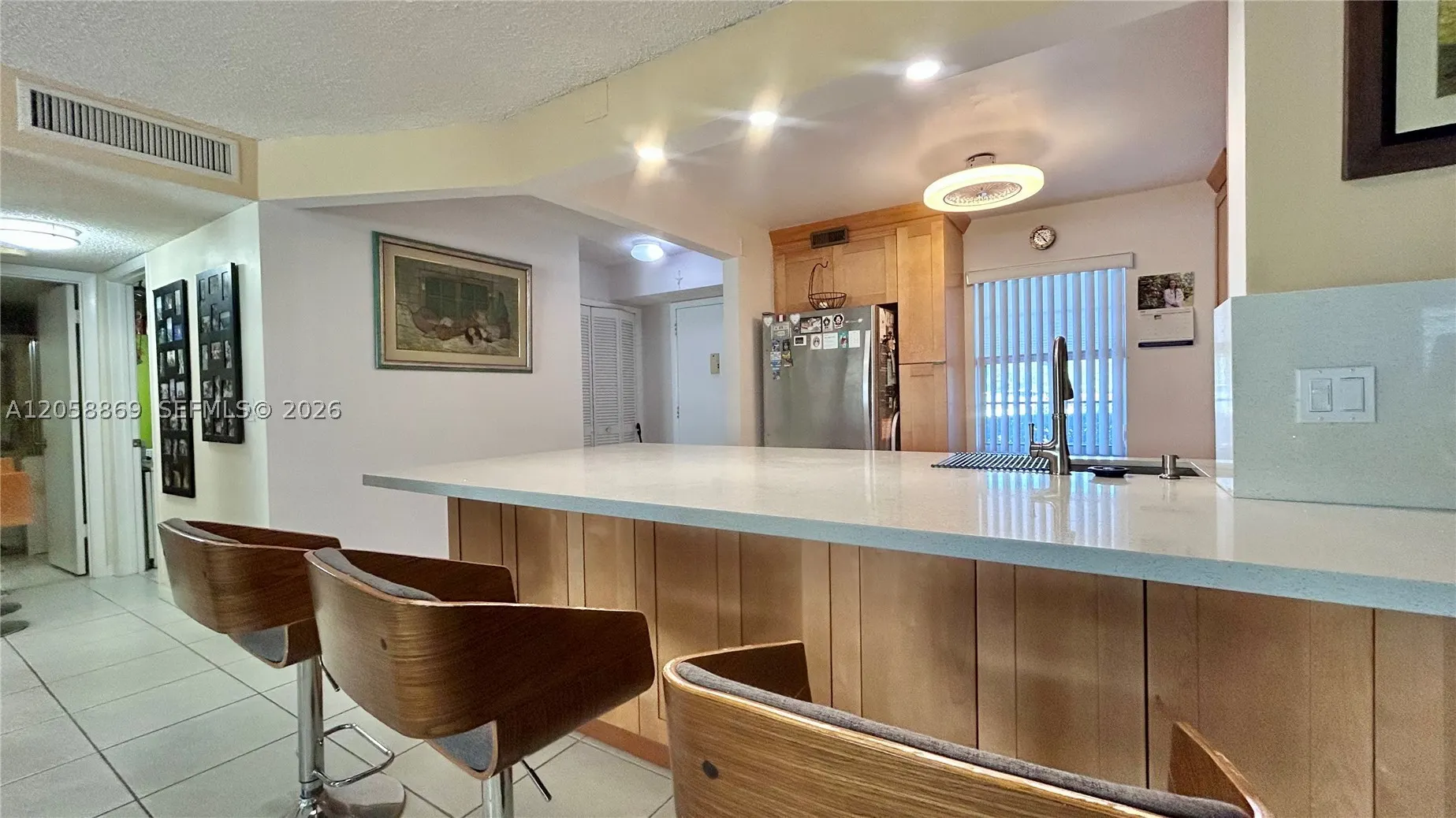 190 SE 5th Ave #104