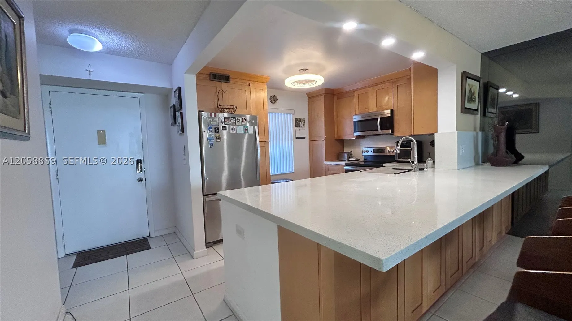 190 SE 5th Ave #104