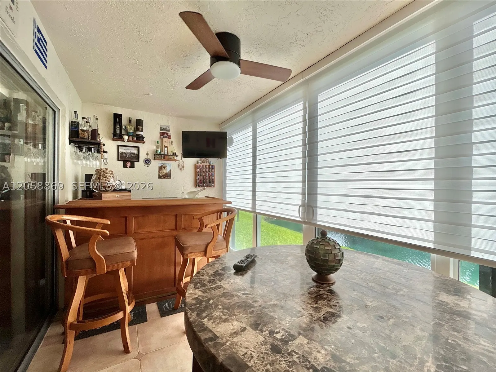190 SE 5th Ave #104