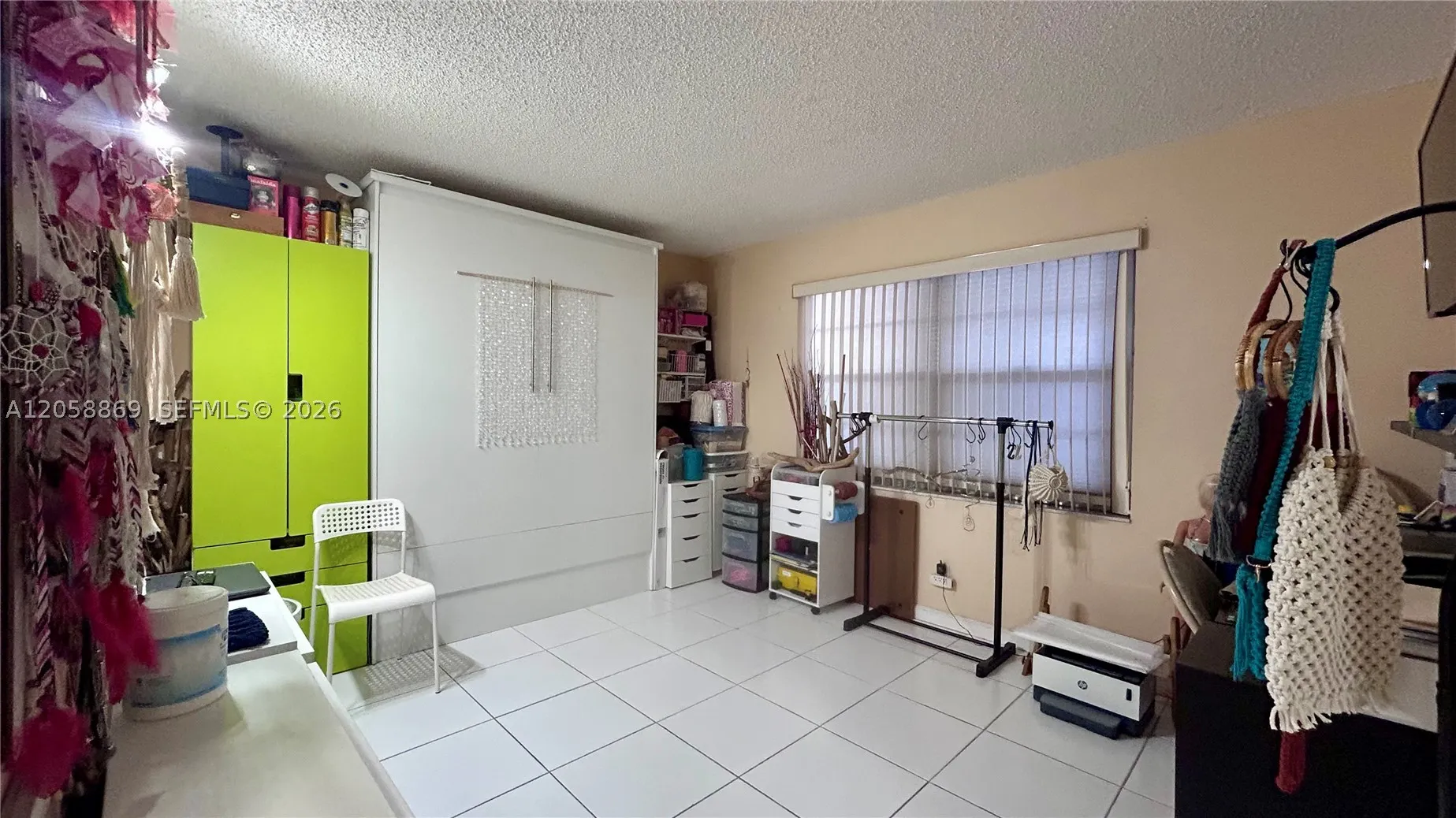 190 SE 5th Ave #104
