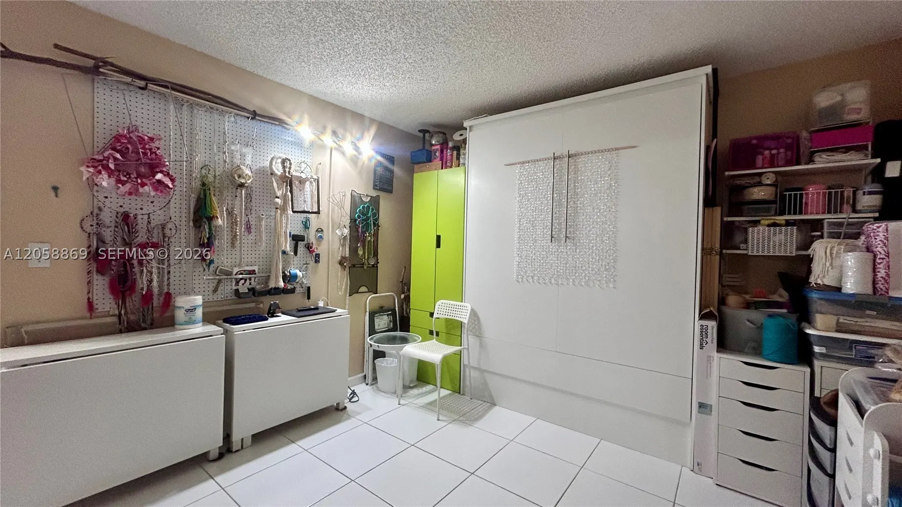 190 SE 5th Ave #104