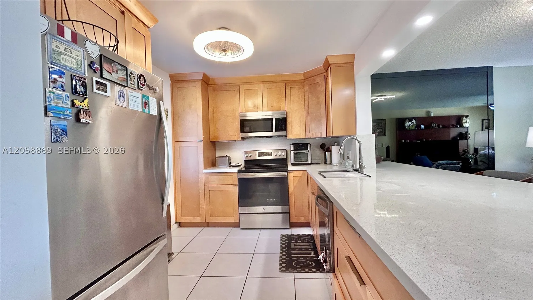 190 SE 5th Ave #104