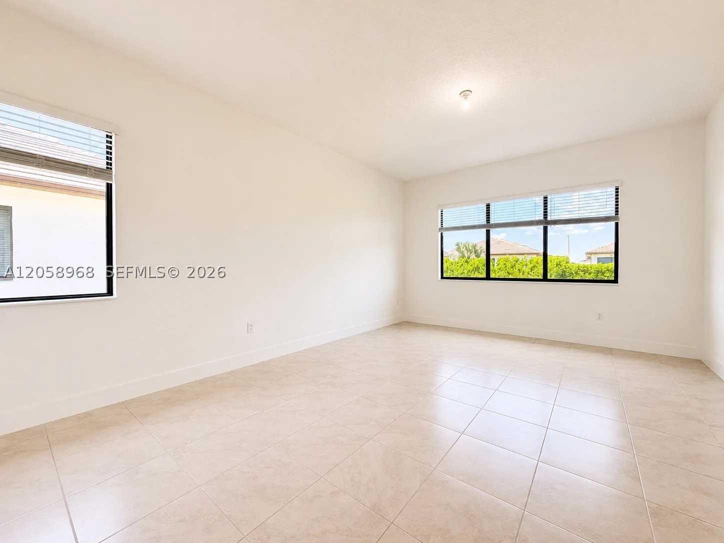 5032 GAMBERO WAY
