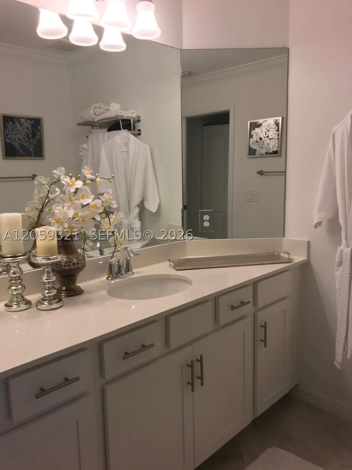 6070 National blvd #215