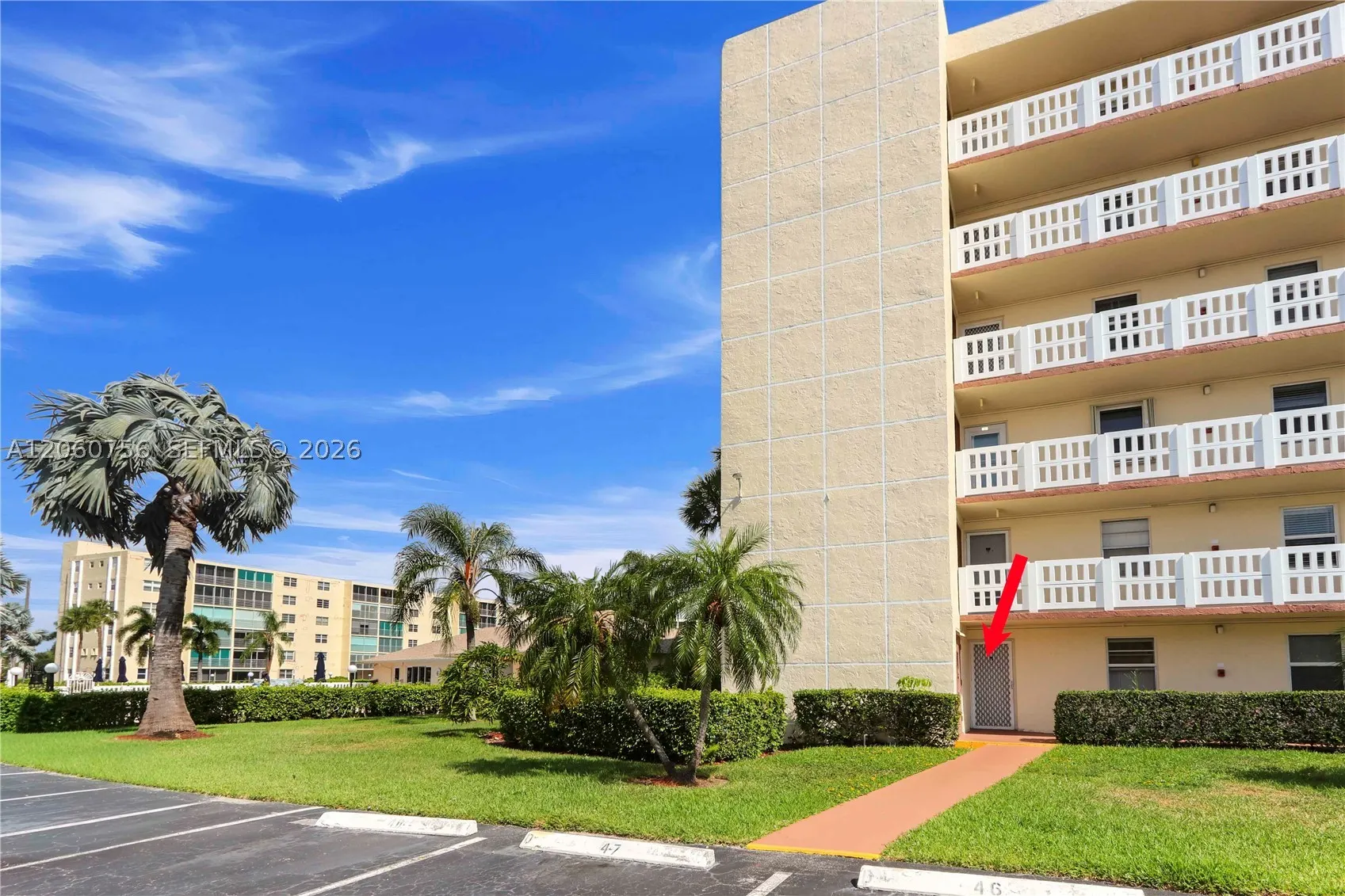 131 SE 3rd Ave #101