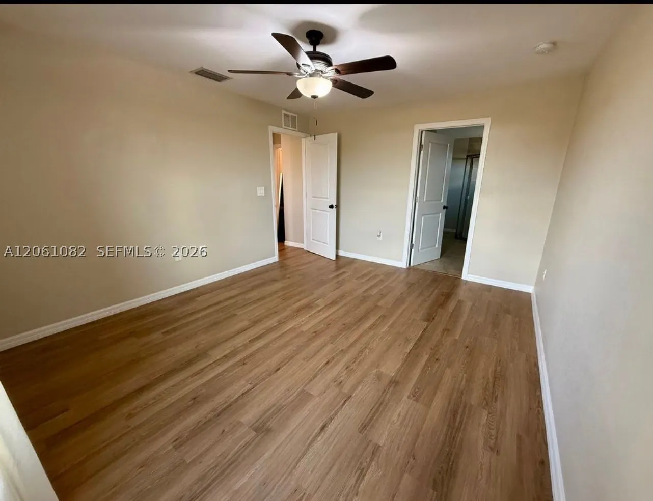 7033 Waldo Cir