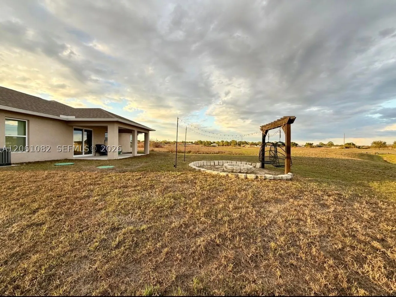 7033 Waldo Cir