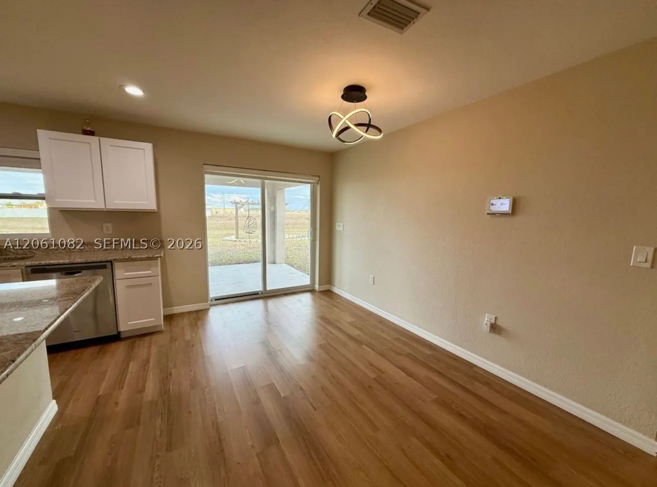 7033 Waldo Cir