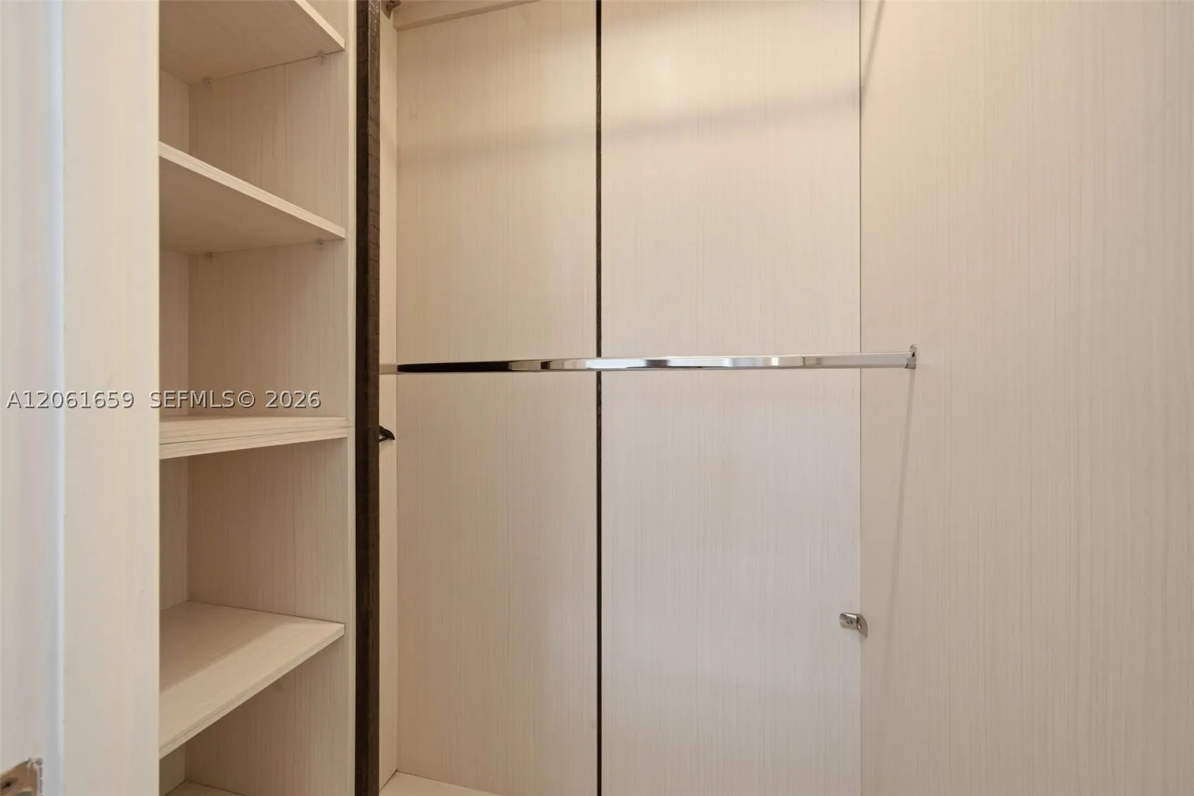 9801 Collins Ave #10V