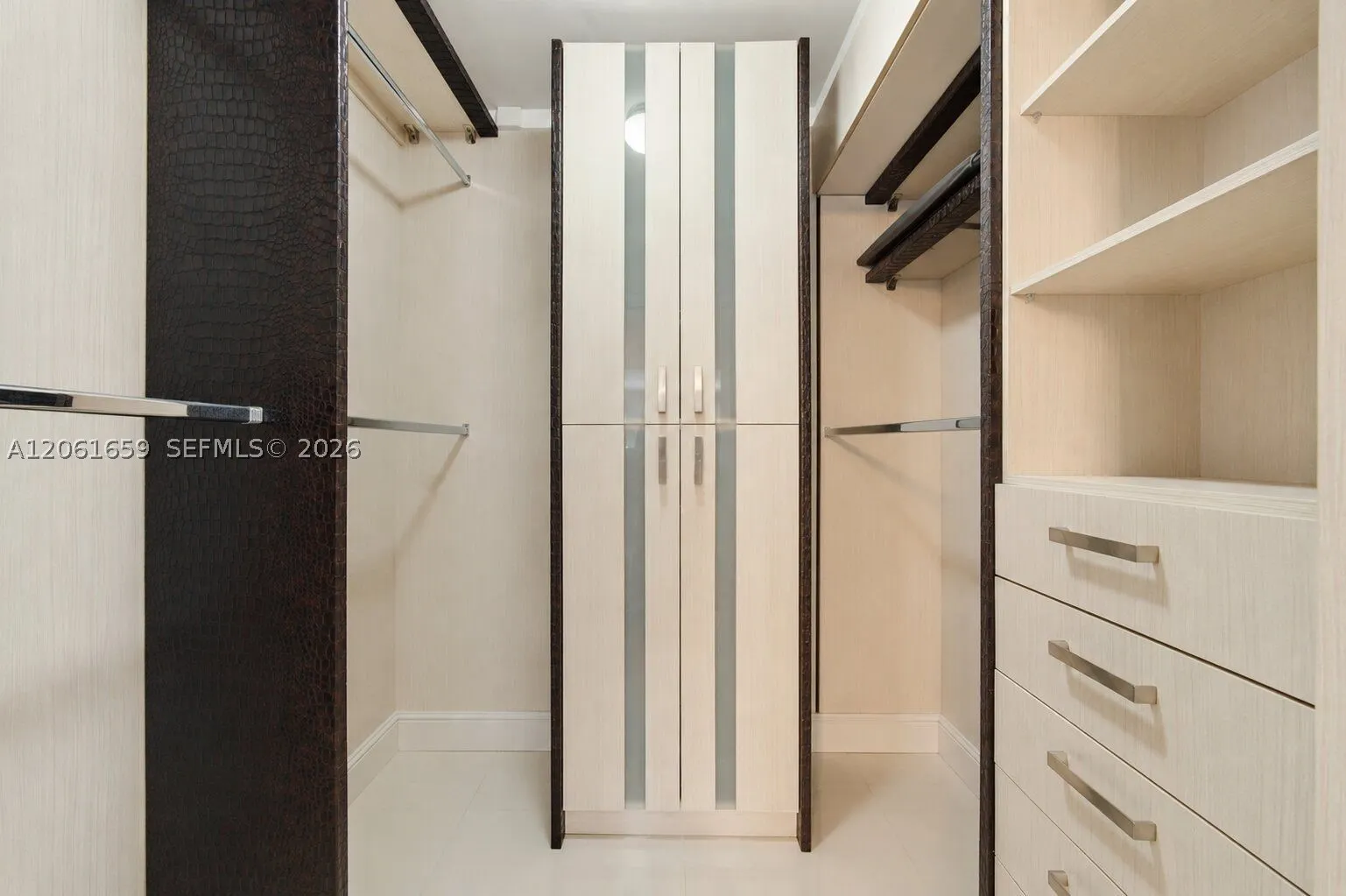 9801 Collins Ave #10V