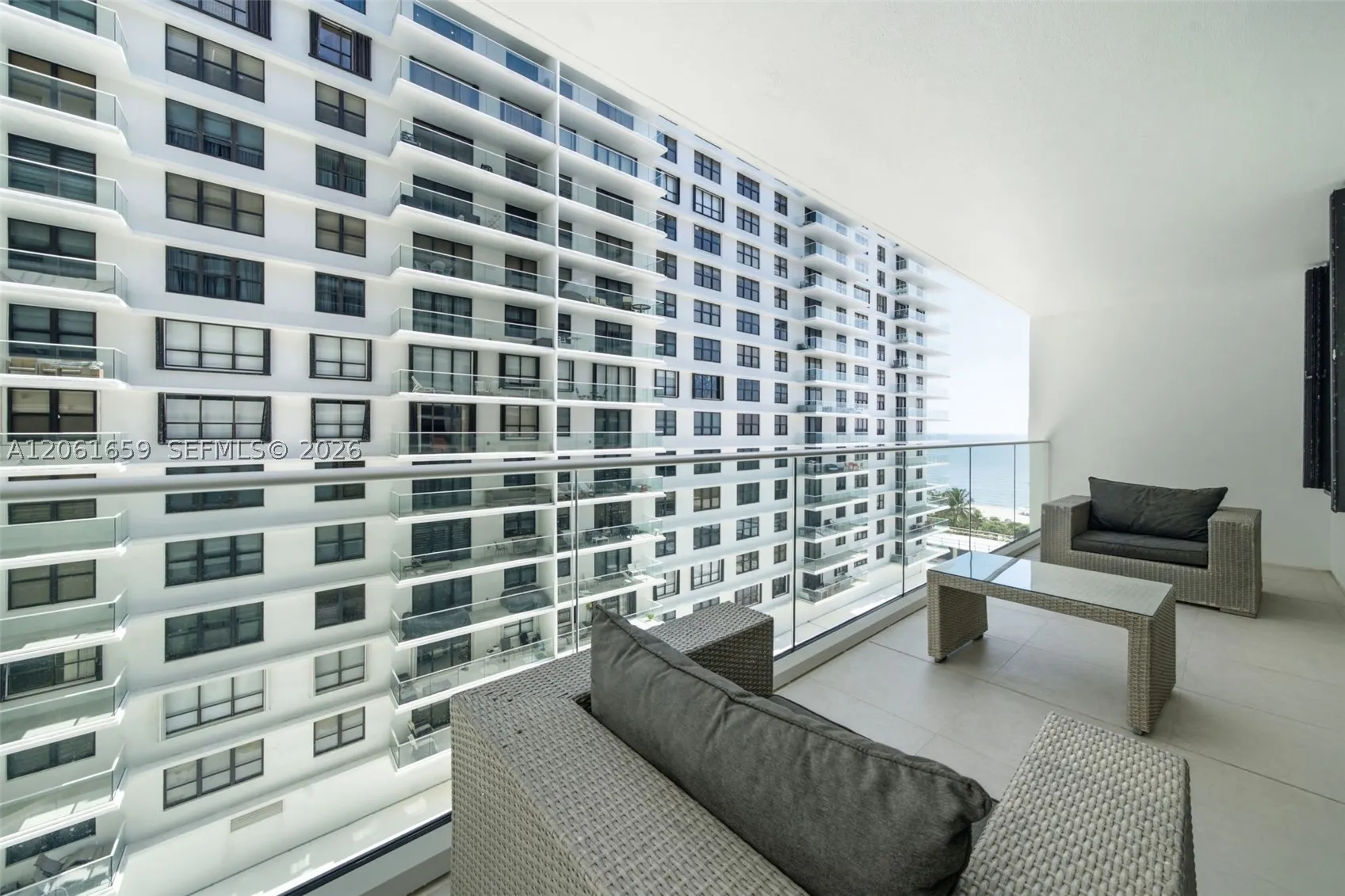 9801 Collins Ave #10V