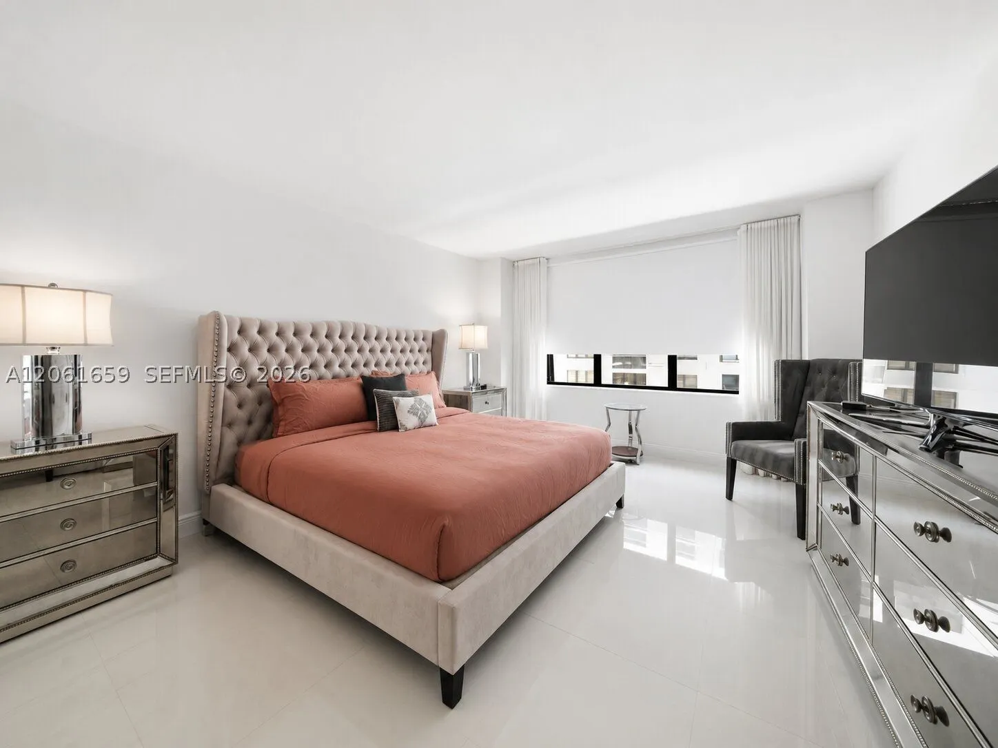 9801 Collins Ave #10V