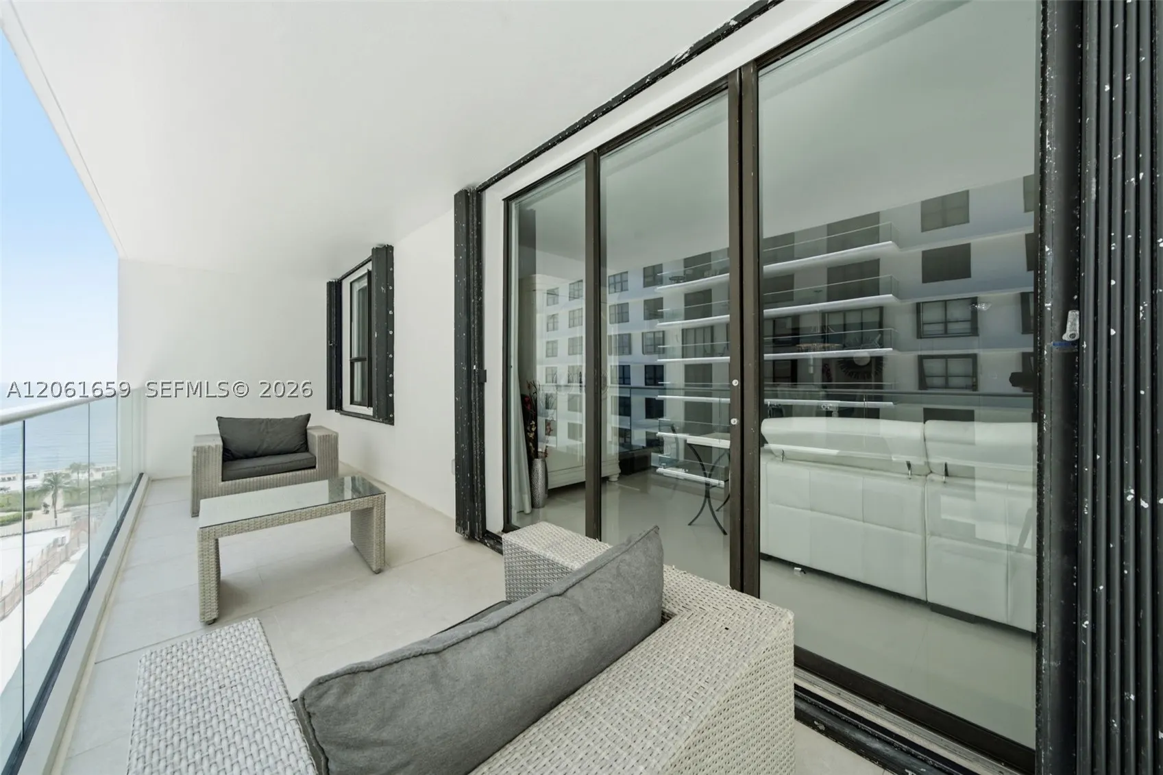 9801 Collins Ave #10V