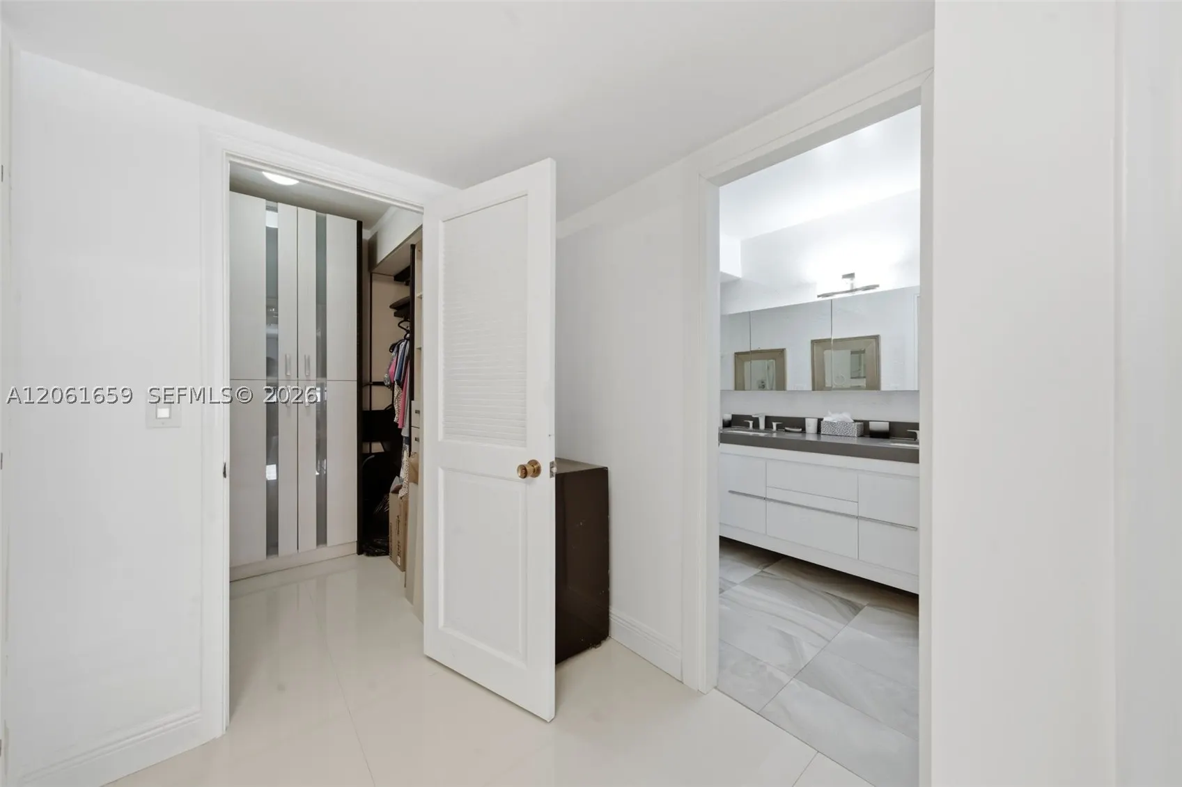 9801 Collins Ave #10V