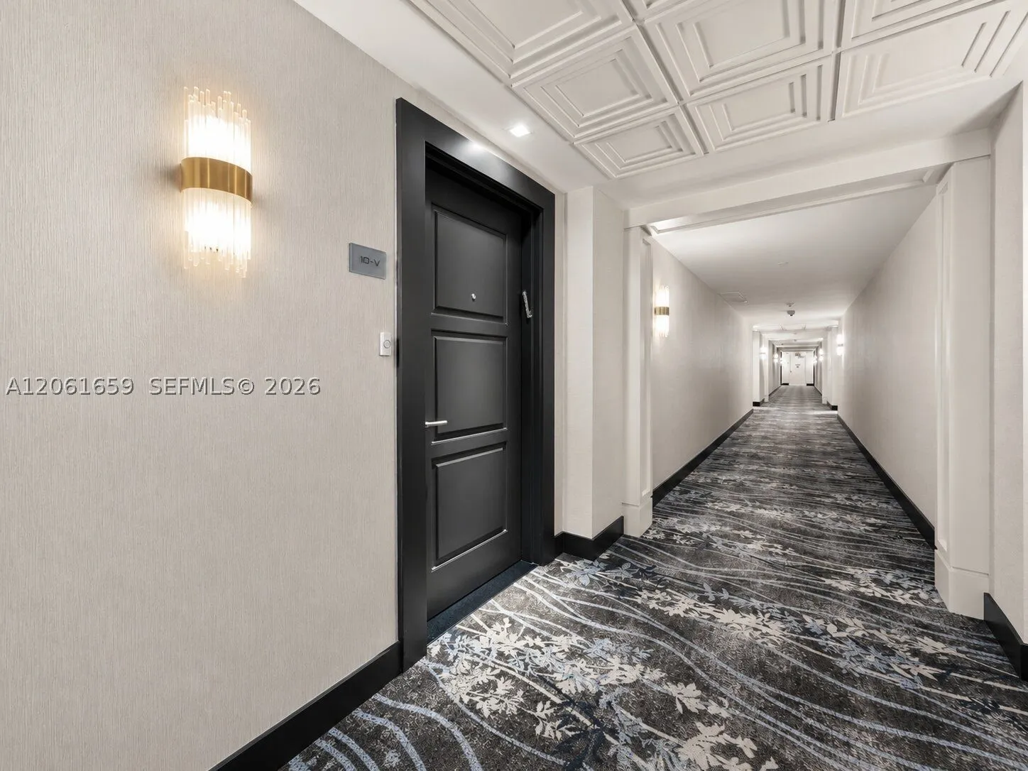9801 Collins Ave #10V