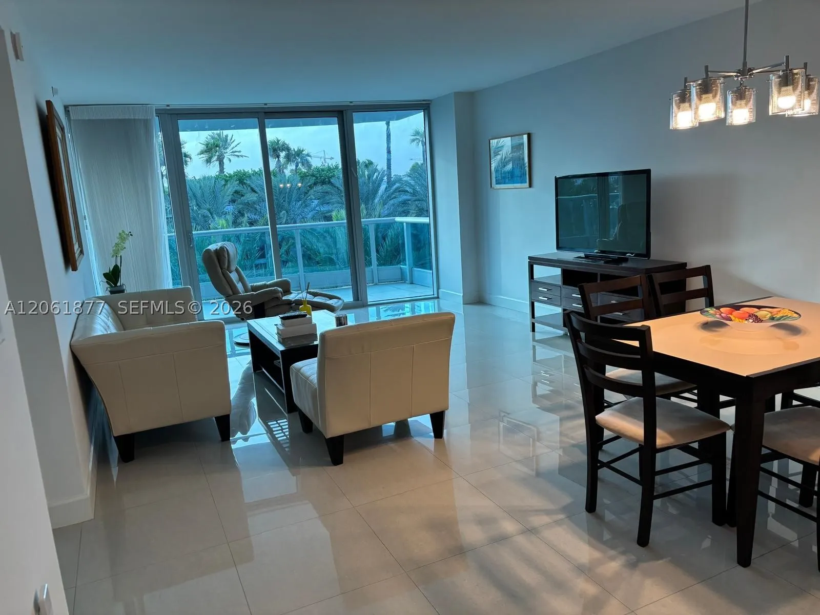 9401 Collins #401