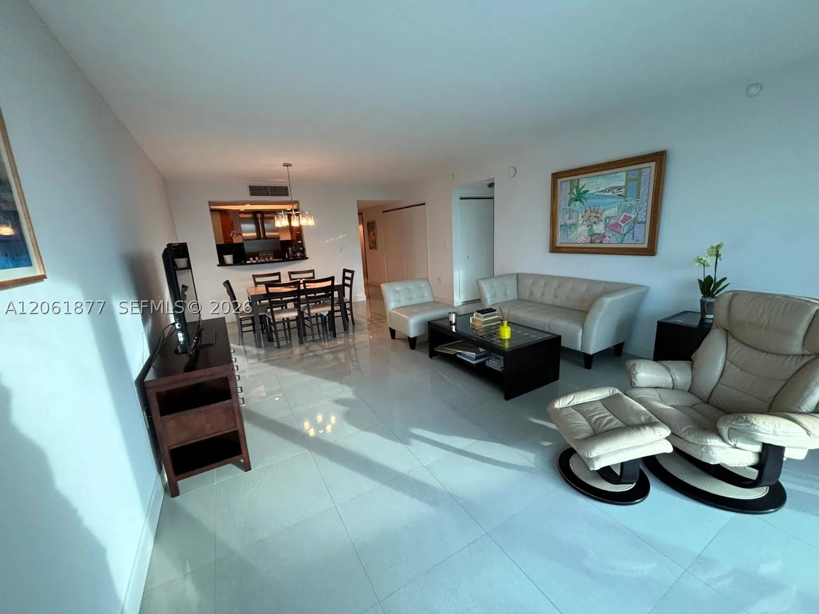 9401 Collins #401