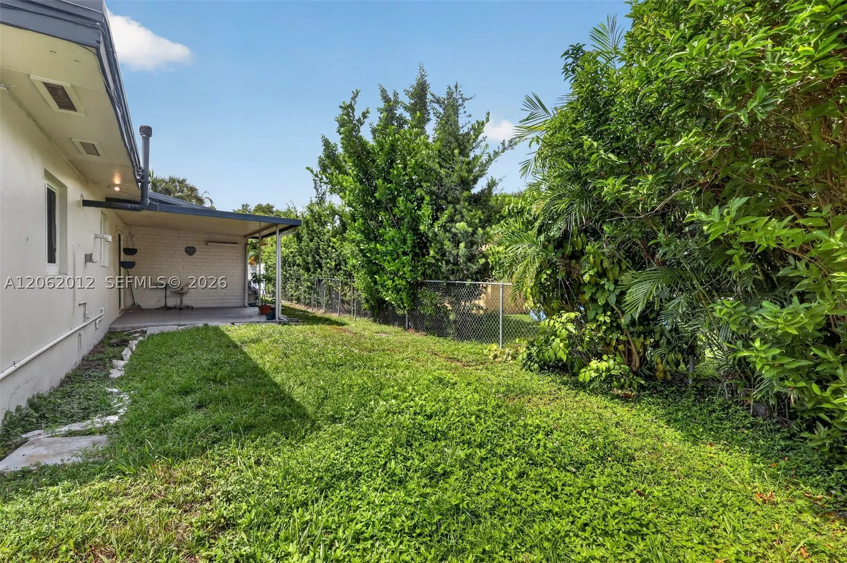 17200 NE 15th Ave