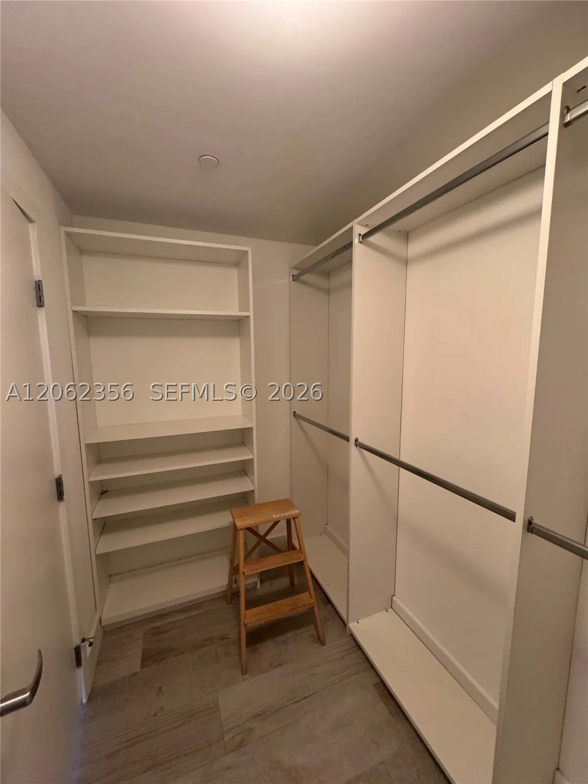16385 Biscayne Blvd #305