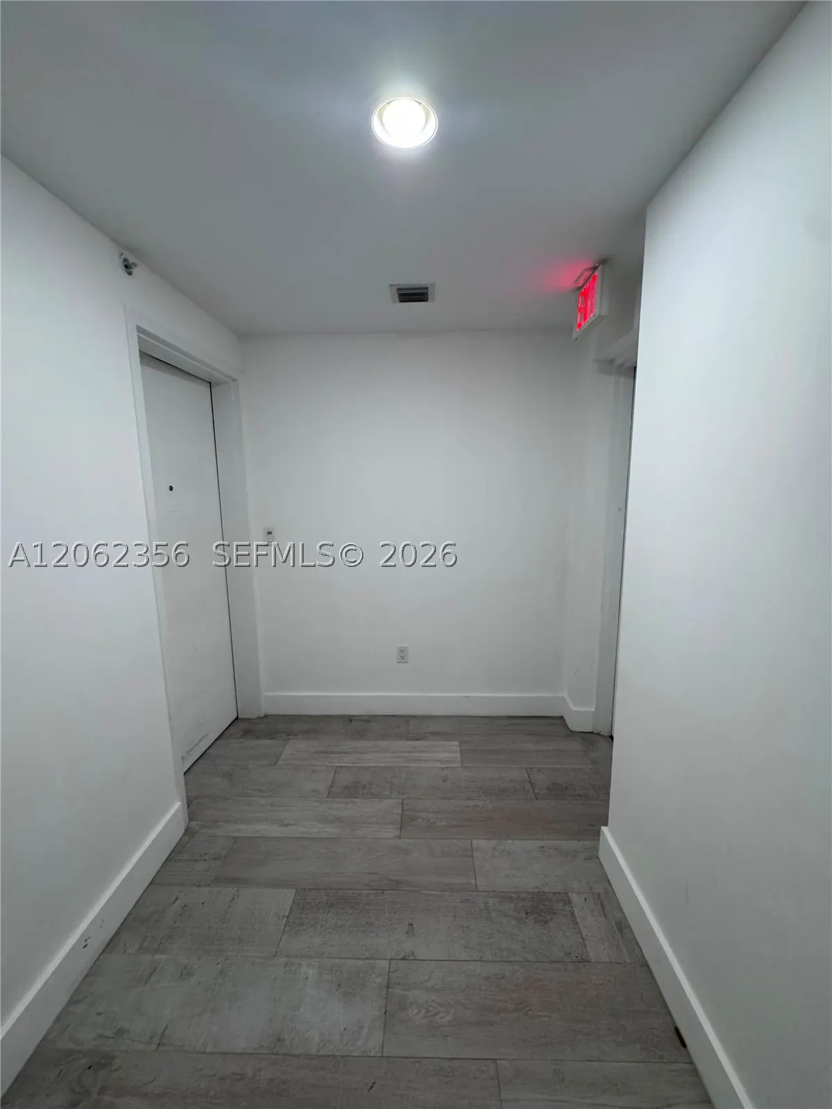 16385 Biscayne Blvd #305