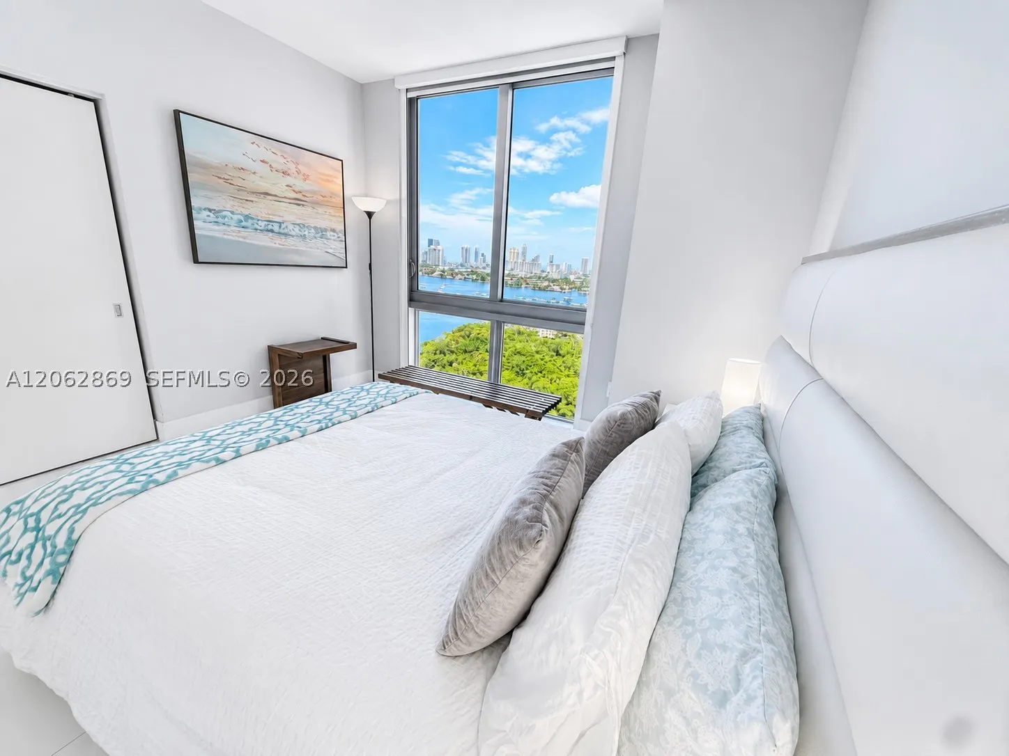 16385 Biscayne Blvd #2007