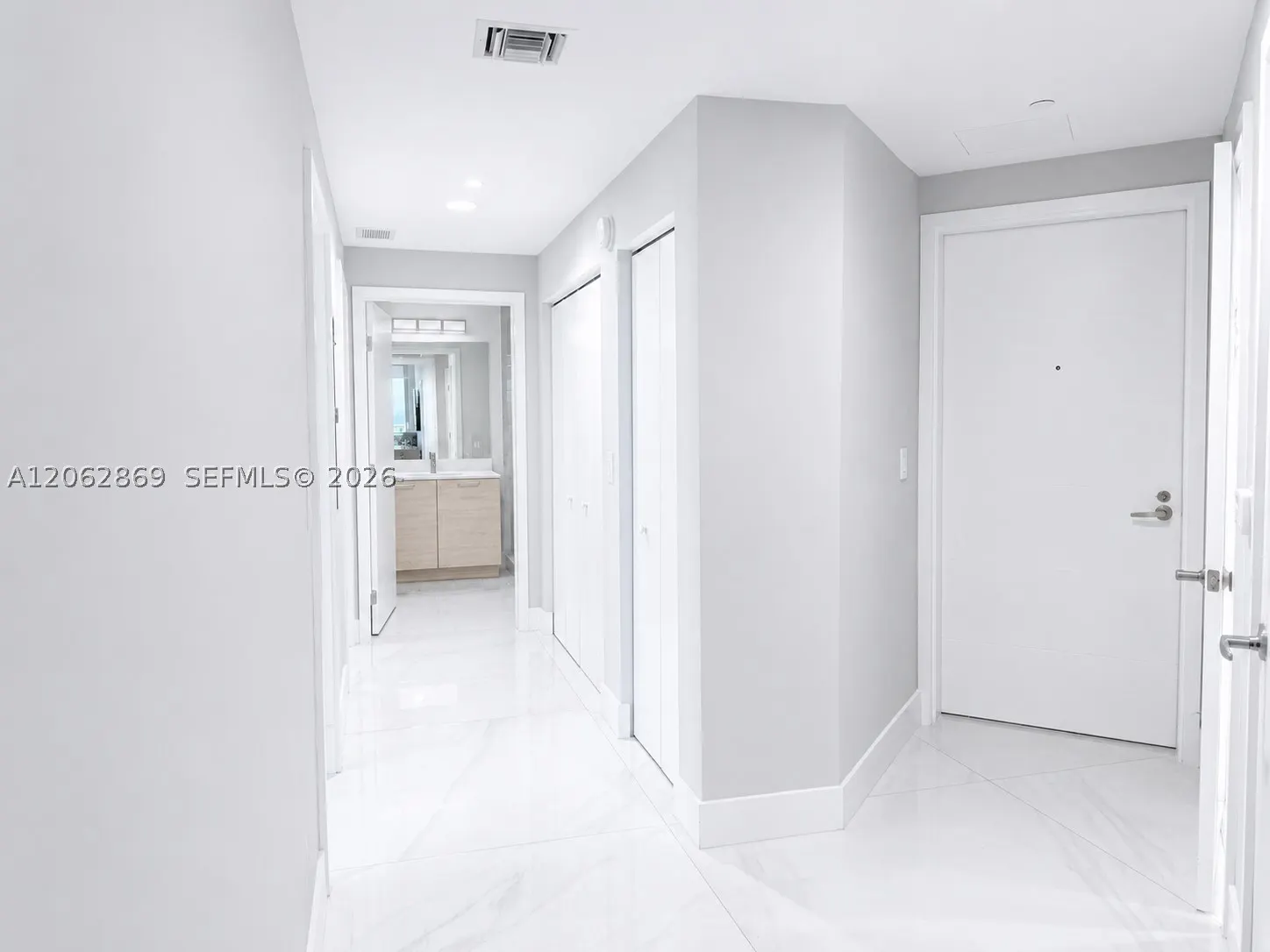 16385 Biscayne Blvd #2007
