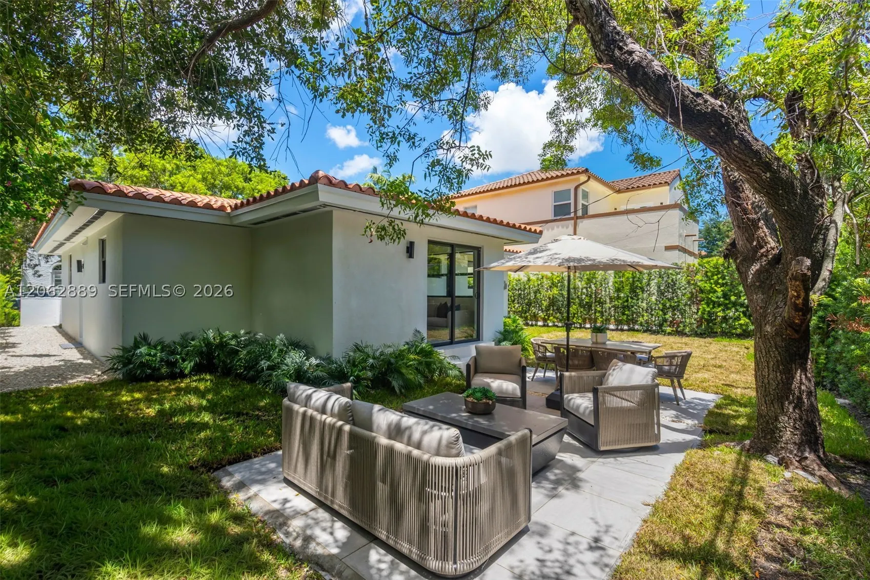 536 Minorca Ave