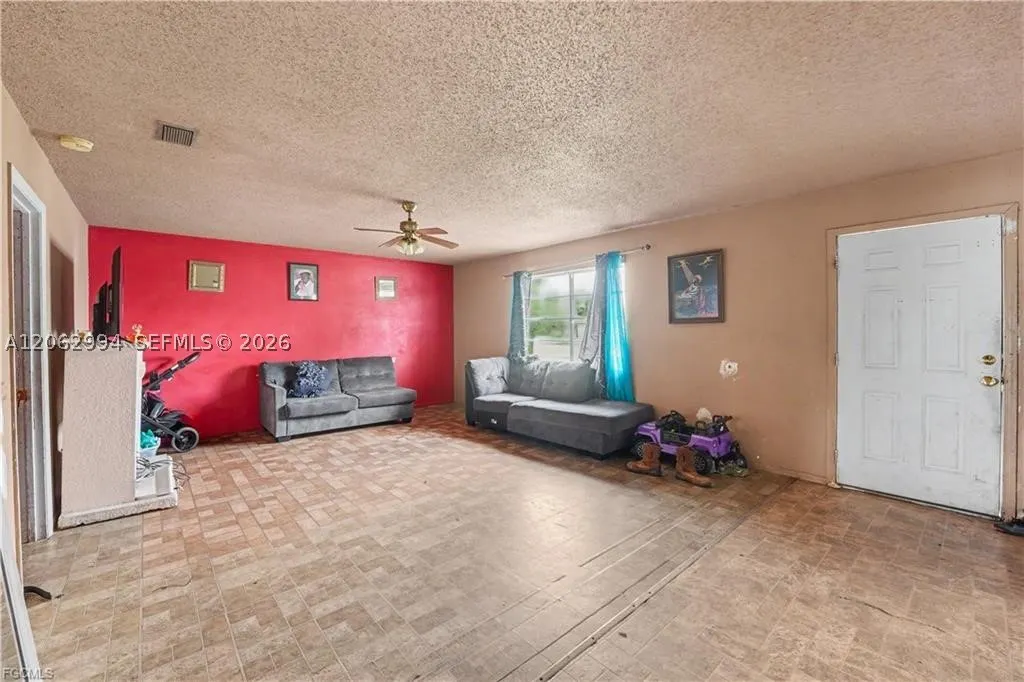 1132 Kentucky Ave