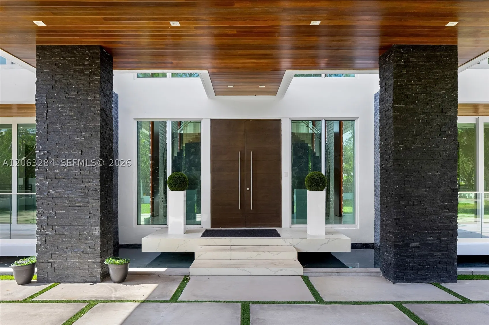 6300 Moss Ranch Rd