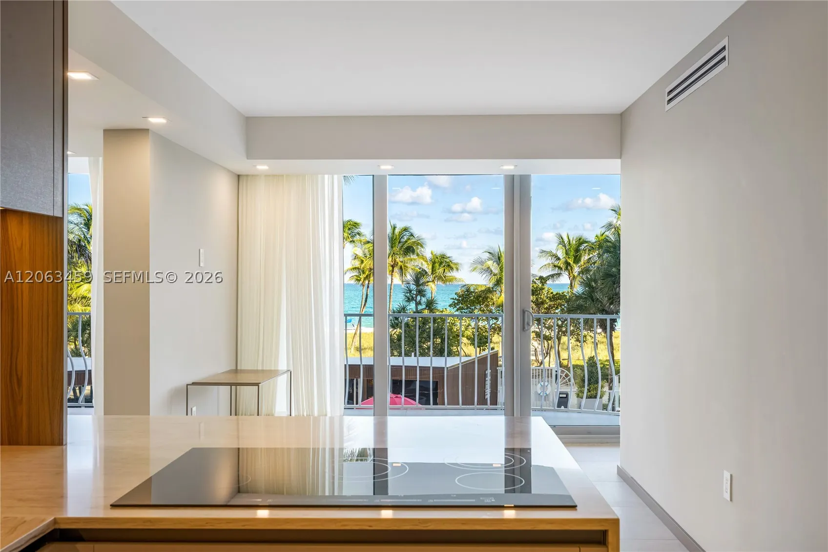 10155 Collins Ave #202