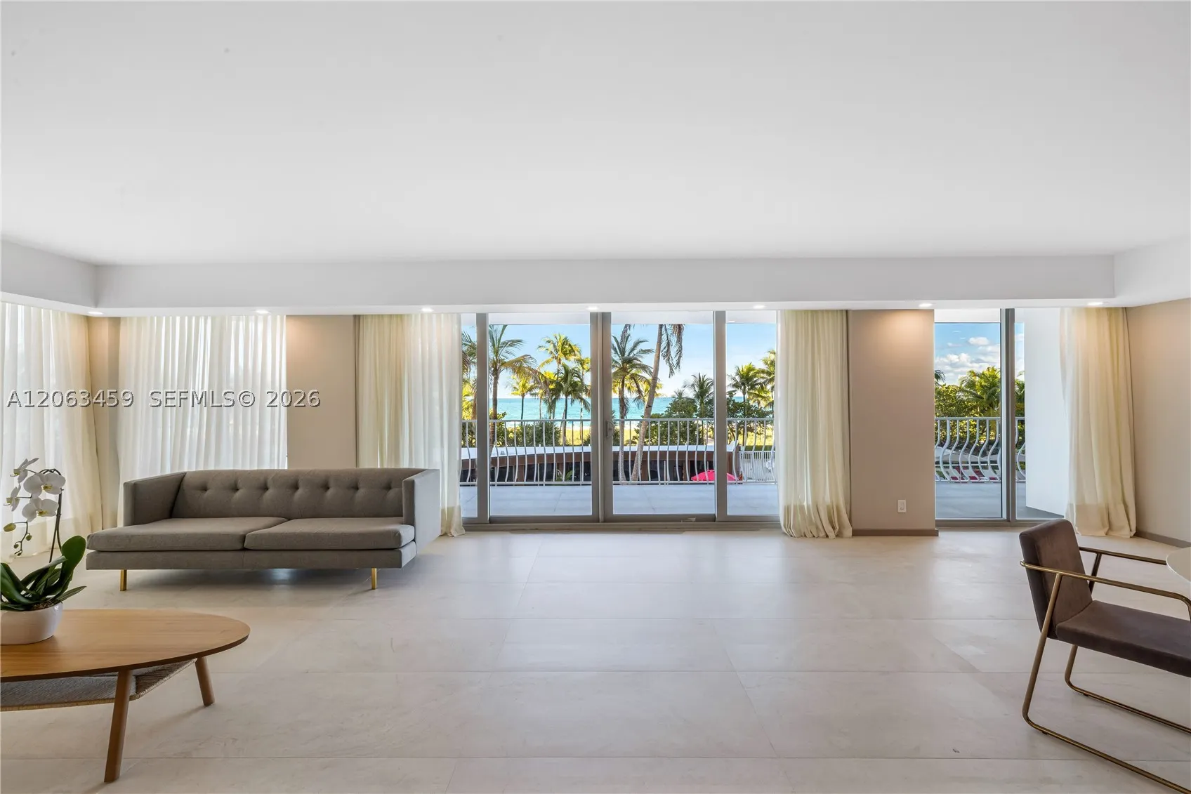 10155 Collins Ave #202