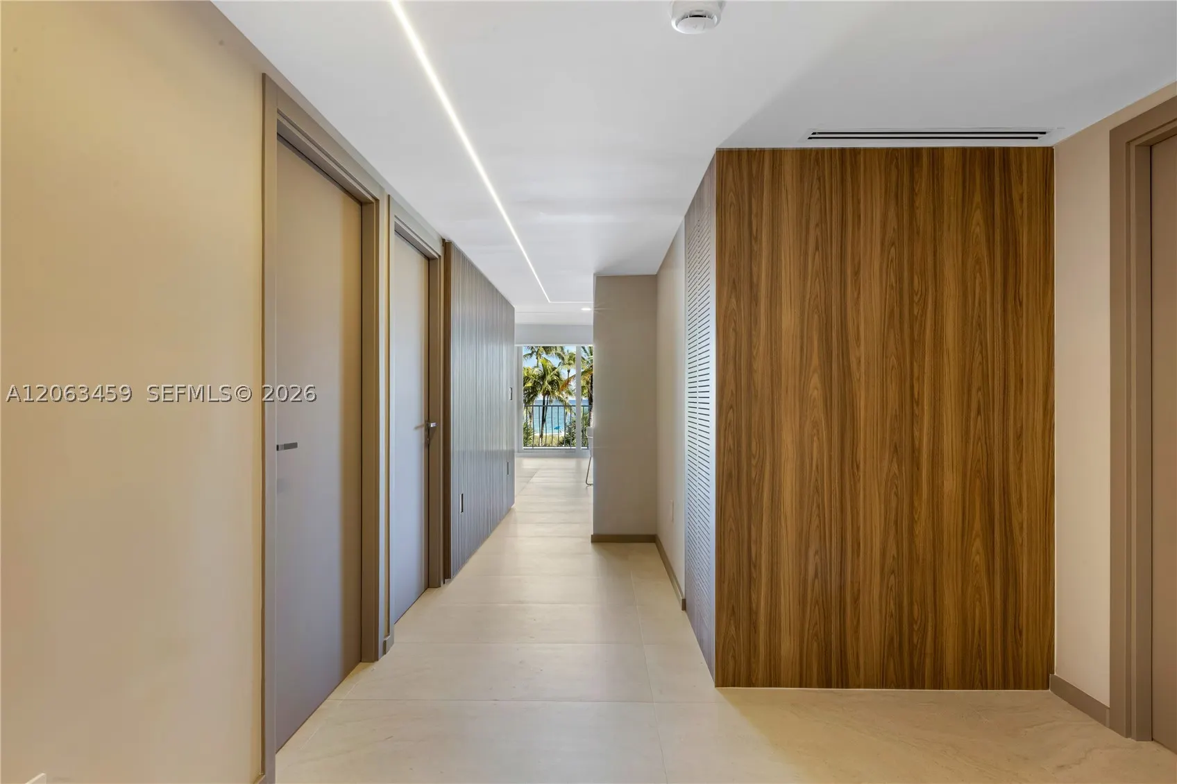 10155 Collins Ave #202