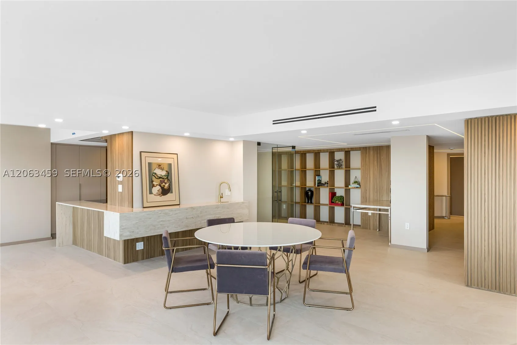 10155 Collins Ave #202