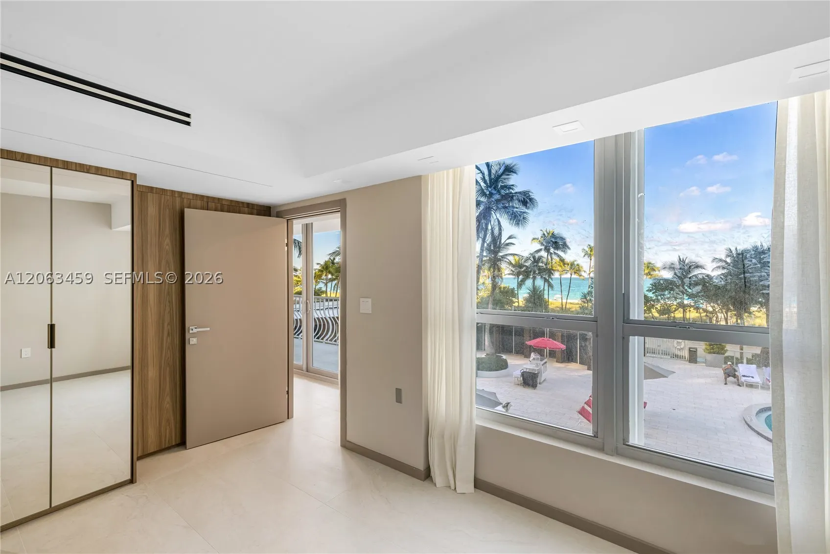 10155 Collins Ave #202