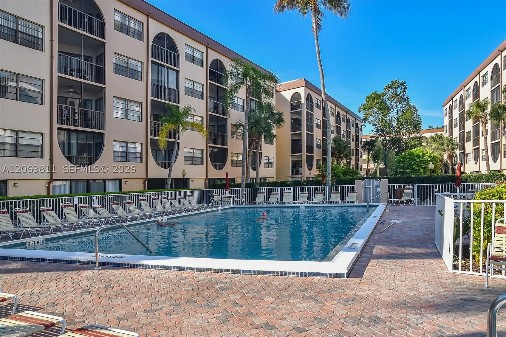 1011 Anglers Cove #H403
