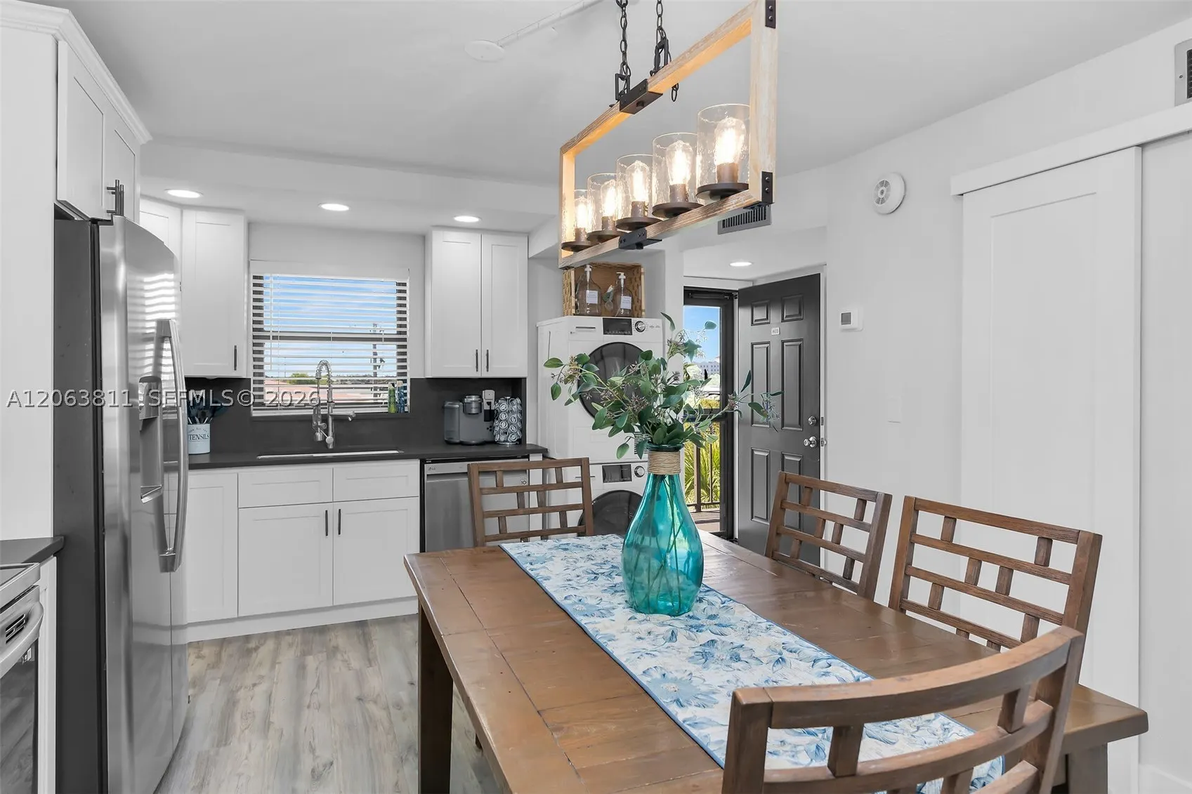 1011 Anglers Cove #H403
