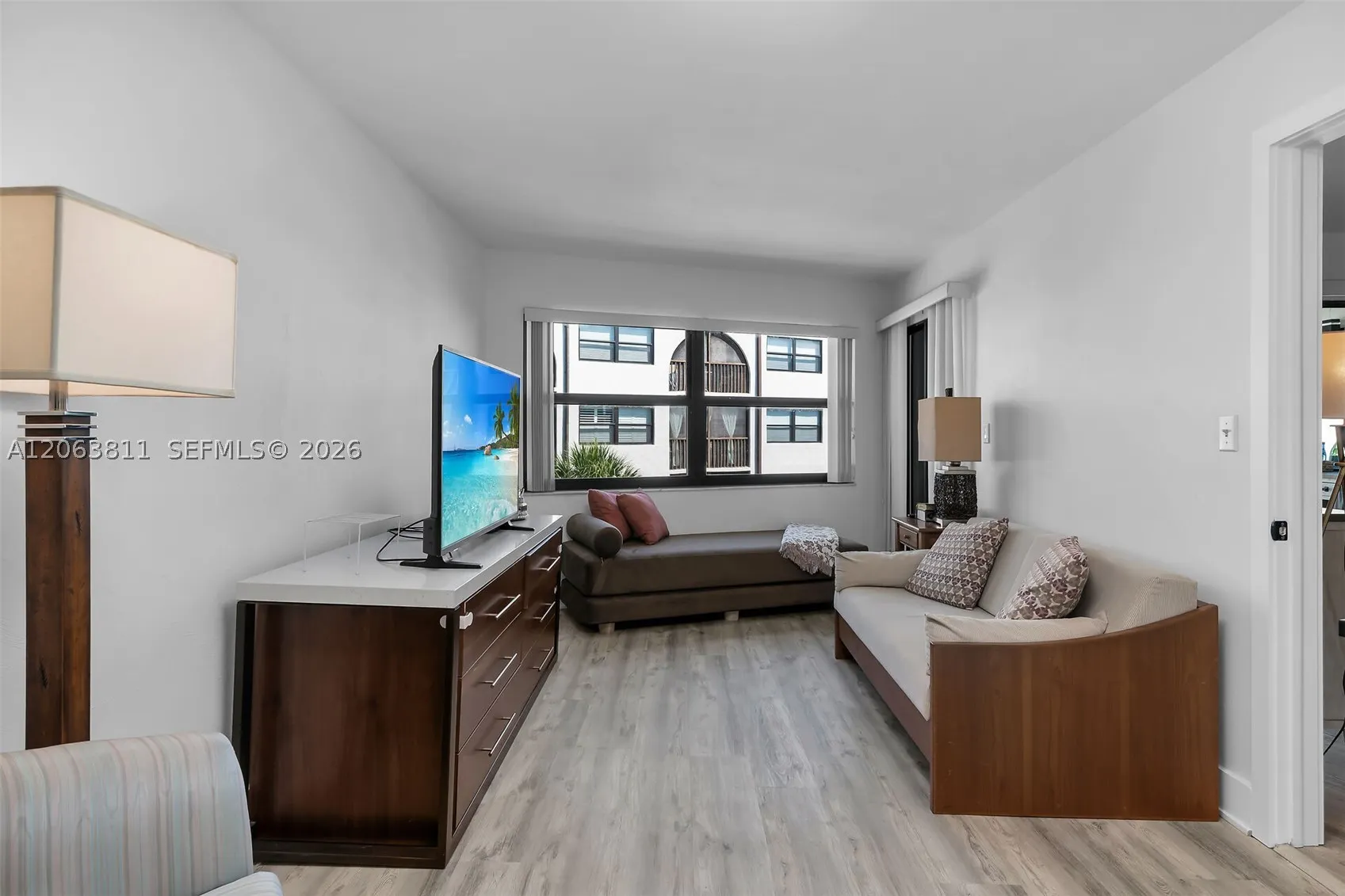 1011 Anglers Cove #H403