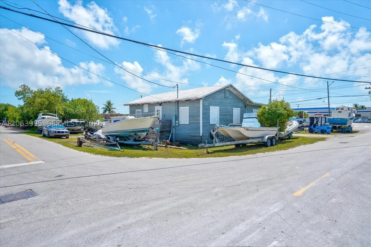 24931 Overseas Hwy