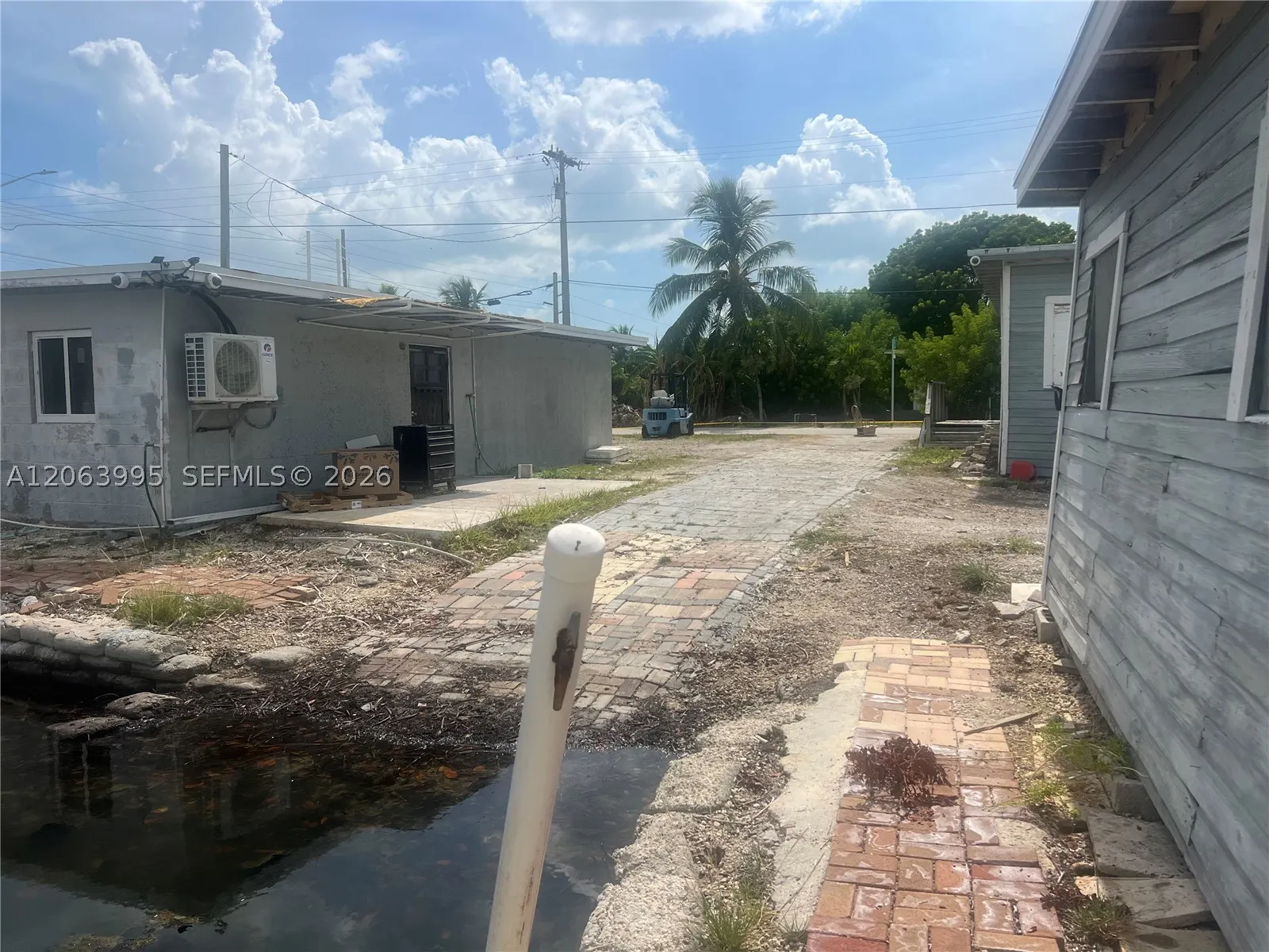 24931 Overseas Hwy