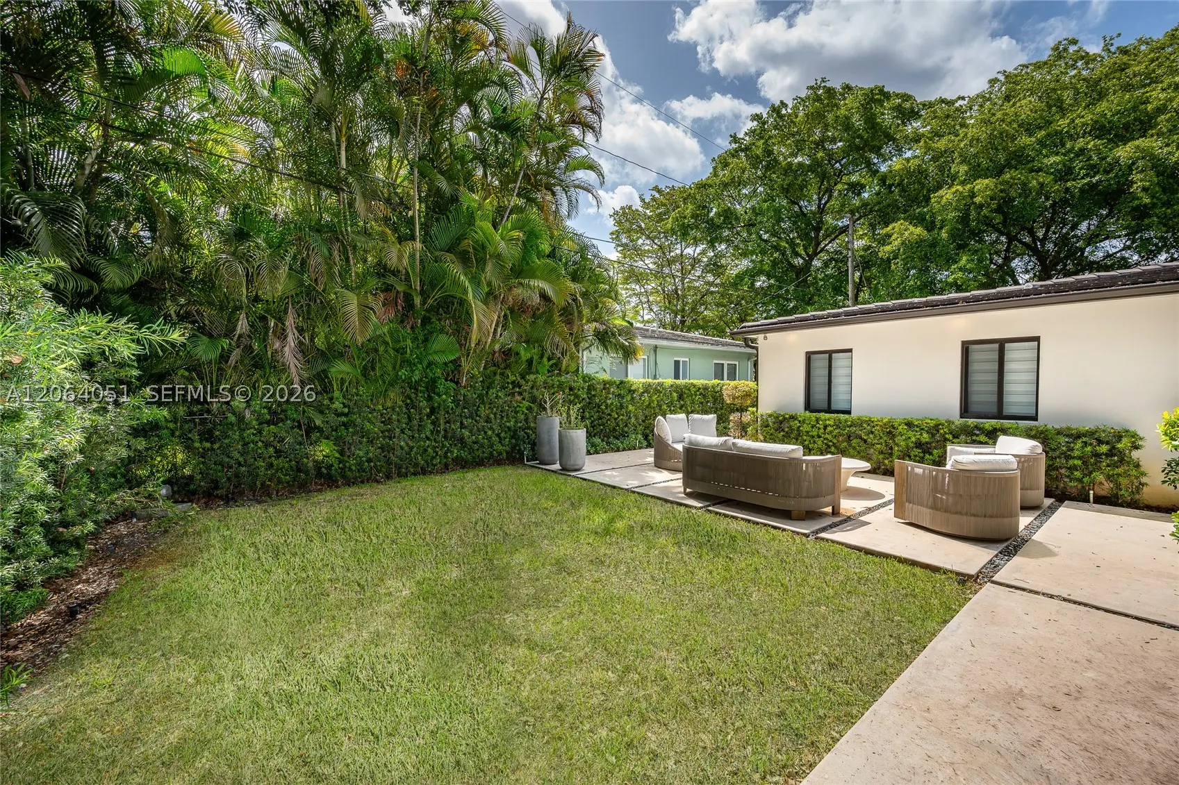 831 Cortez St