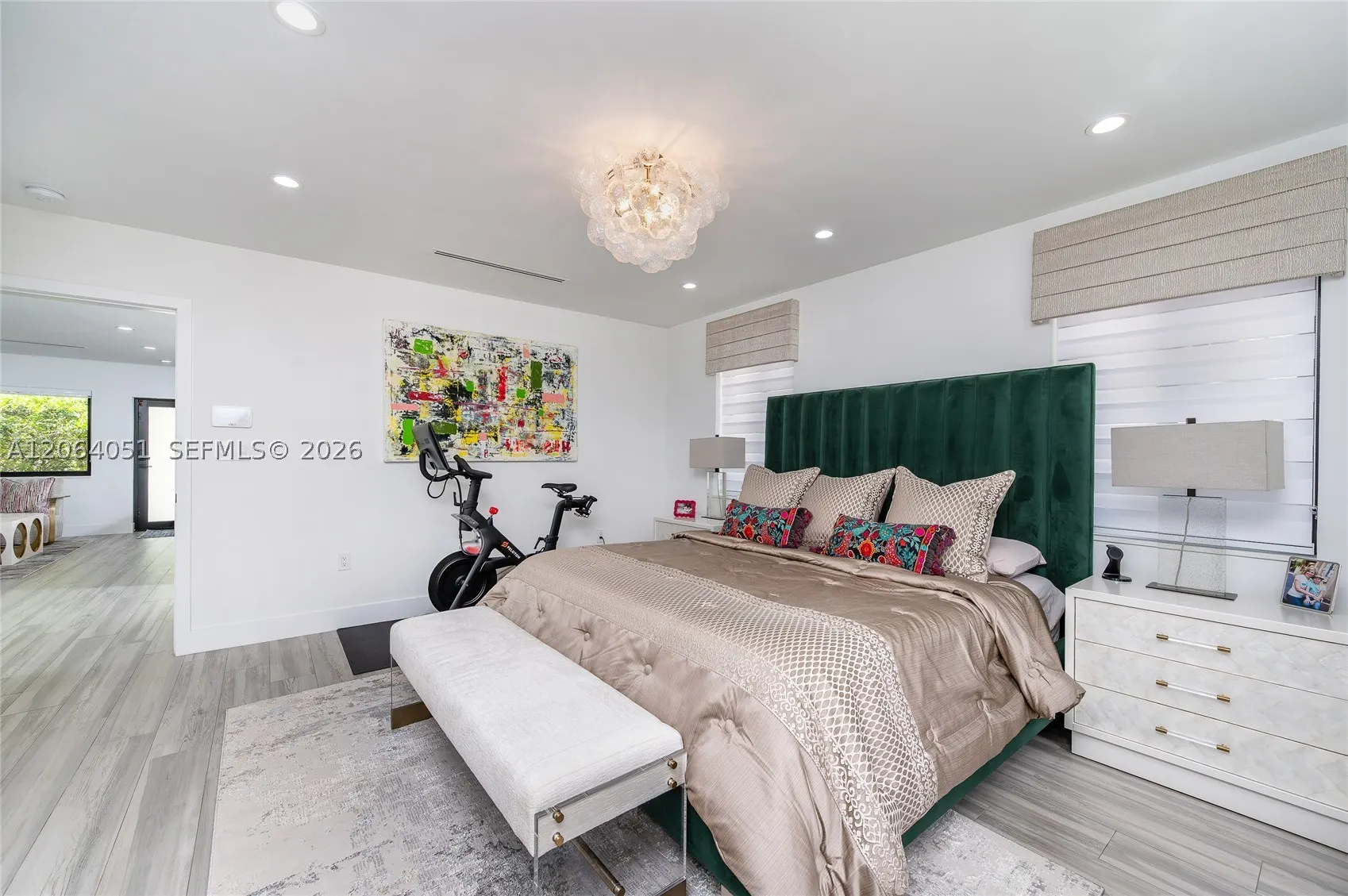 831 Cortez St