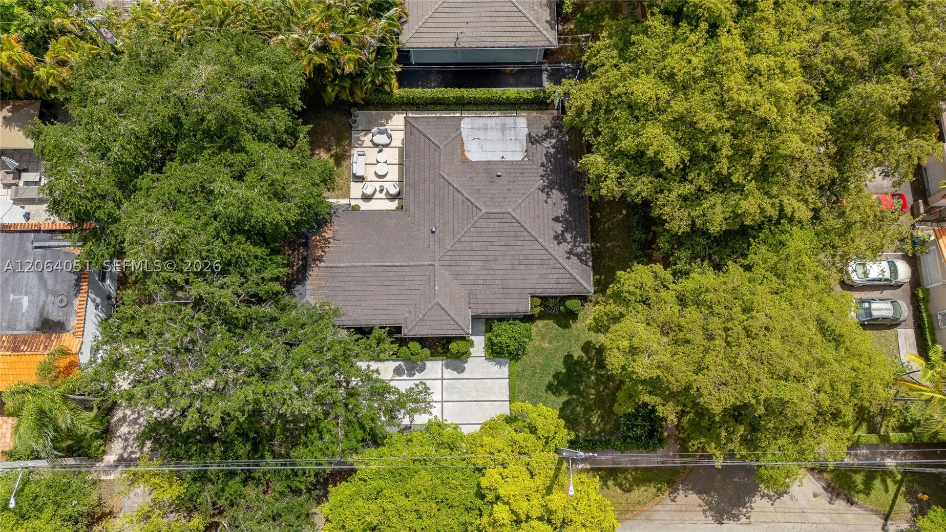 831 Cortez St