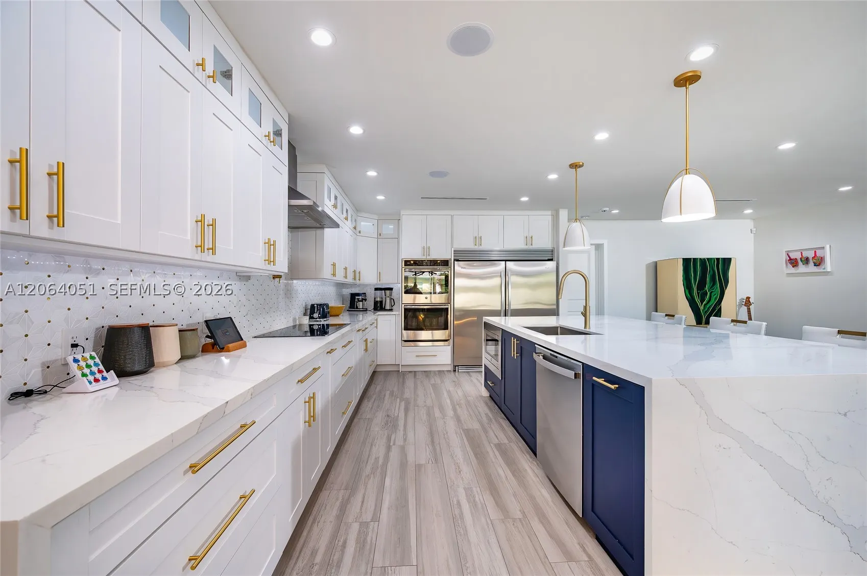 831 Cortez St