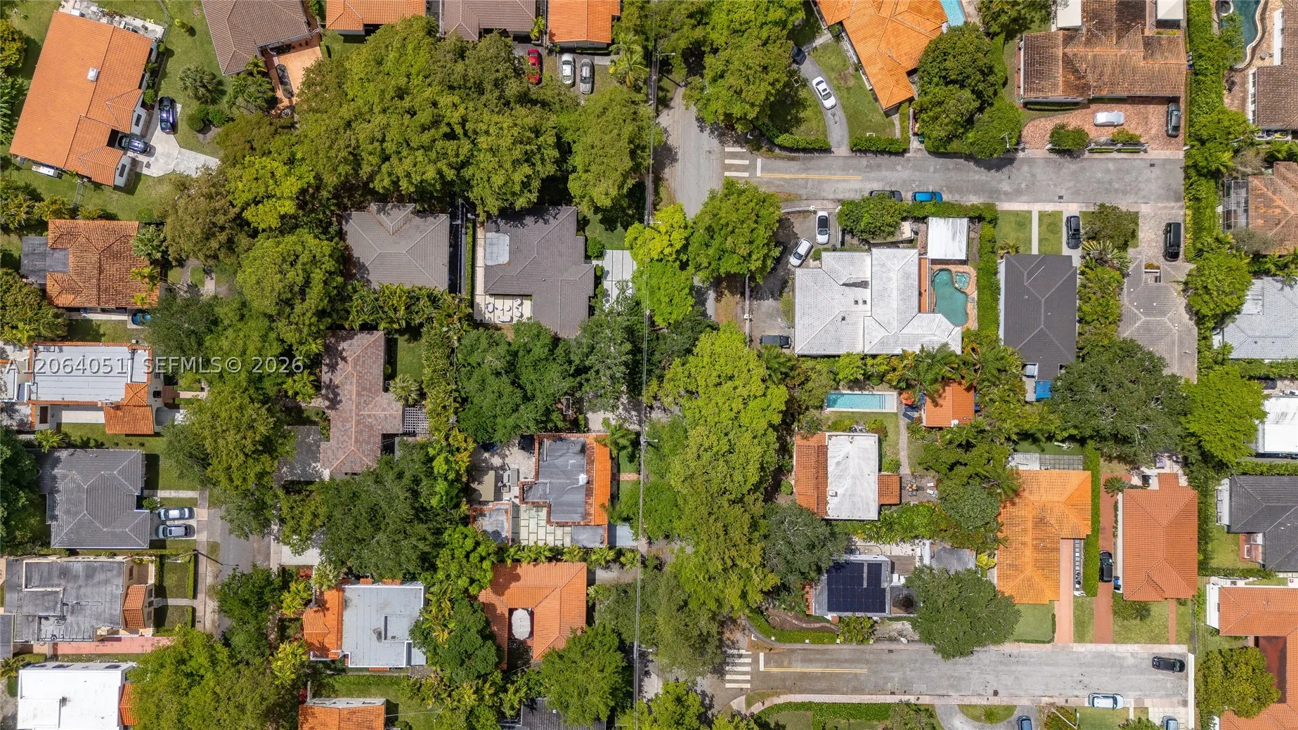831 Cortez St